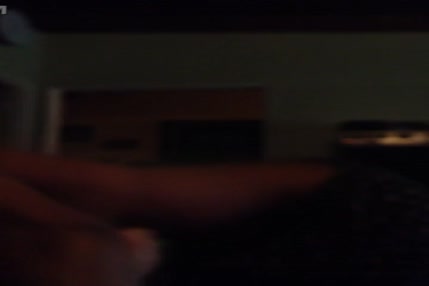 Titty fuck et cumshot avec le sperme dans la bouche