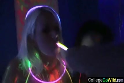 Video amour fille secretaire